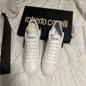 Roberto Cavalli Classic White Leather Sneakers
